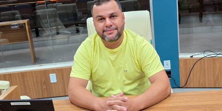 Vereador Anderson Bananeiro retorna ao mandato e emite nota à população de Rondonópolis