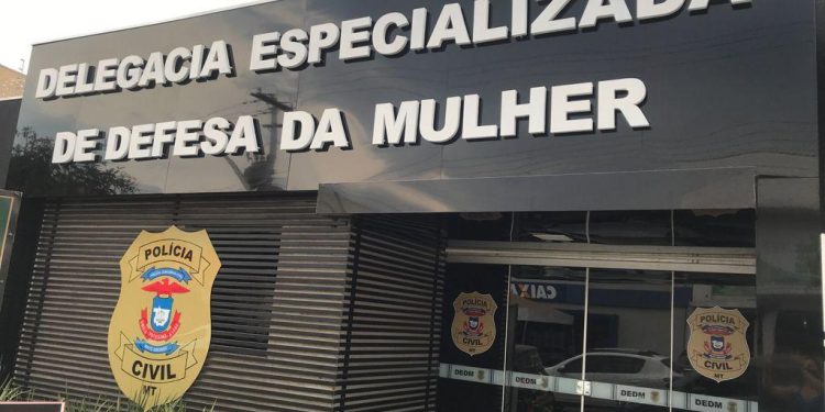 Polícia Civil cumpre dois mandados de prisão contra médico investigado por violência doméstica em Barra do Garças