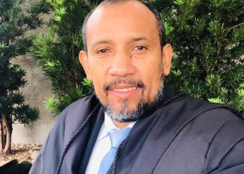 Advogado compara Wellington Fagundes a “chupim” em crítica à aproximação de Janaína Riva com o PL